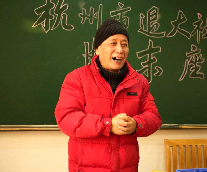 王老师最新观点解析，时代变迁下的多元解读与正反两面探讨