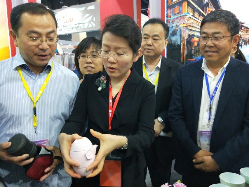 友情与陪伴的温馨日常，最新琉璃坊记录
