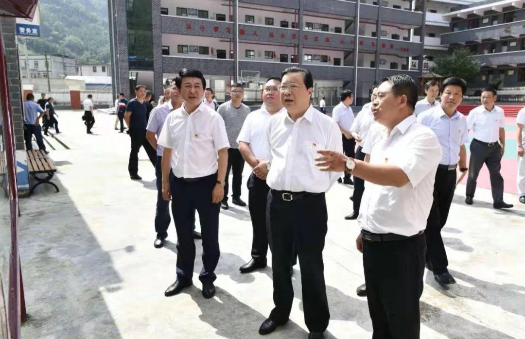 绥阳县委常委最新名单揭晓，背后的温馨故事与力量汇聚